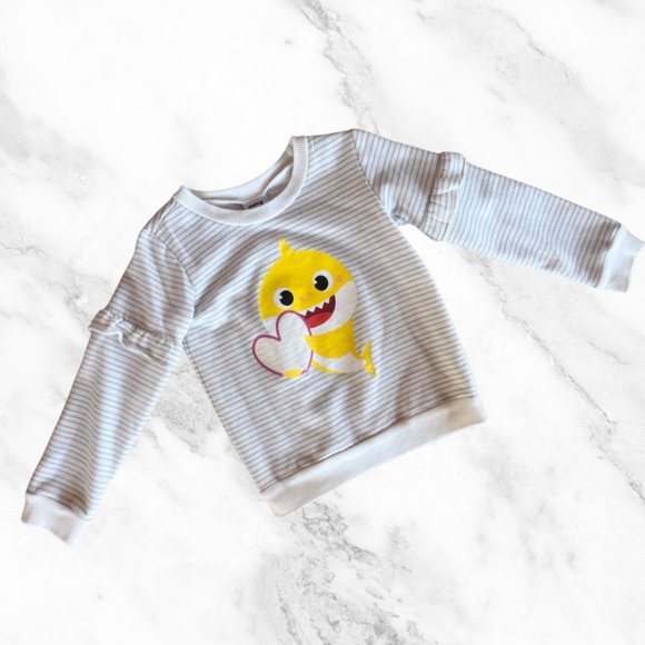 Kids Baby Shark Long Sleeve Sweater SIZE 5T - Picture 1 of 5